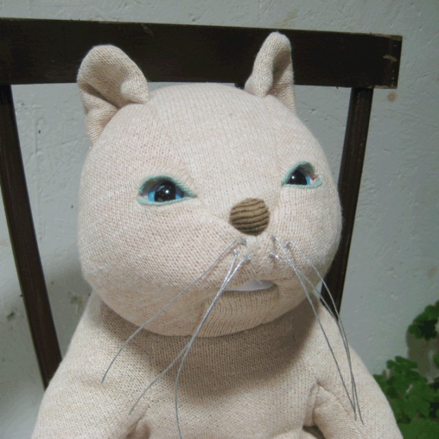 forest sy dukke.】猫ぬいぐるみベージュ wizmile | ウィズマイル | 彩